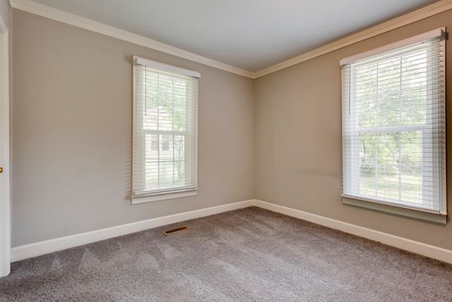 1801 Elizabeth Rd, Nashville, TN 37218