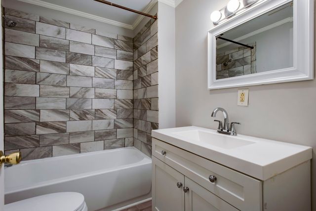 1801 Elizabeth Rd, Nashville, TN 37218