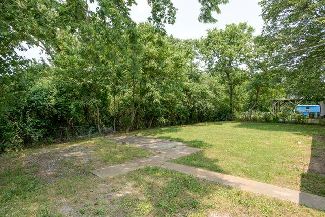 1801 Elizabeth Rd, Nashville, TN 37218