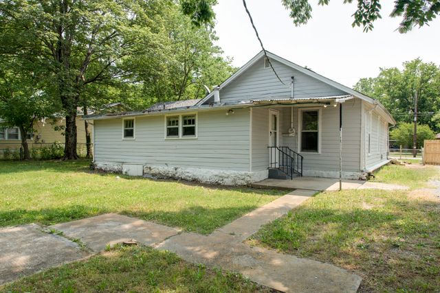 1801 Elizabeth Rd, Nashville, TN 37218