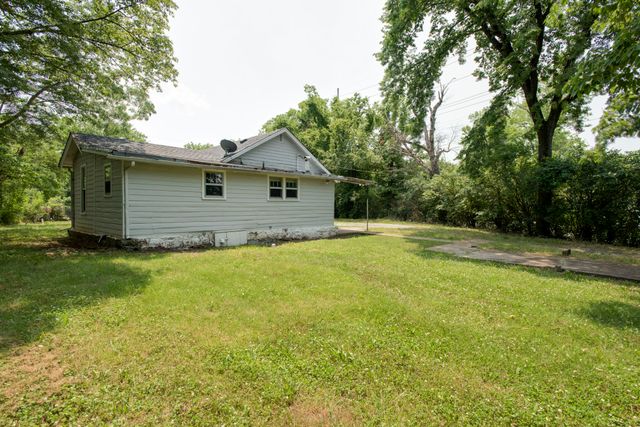 1801 Elizabeth Rd, Nashville, TN 37218