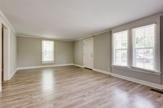 1801 Elizabeth Rd, Nashville, TN 37218