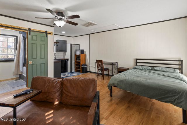 1405 Riverwood Drive, Jackson, MS 39211