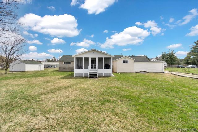 5428 Gratiot Avenue, St. Clair Township, MI 48079