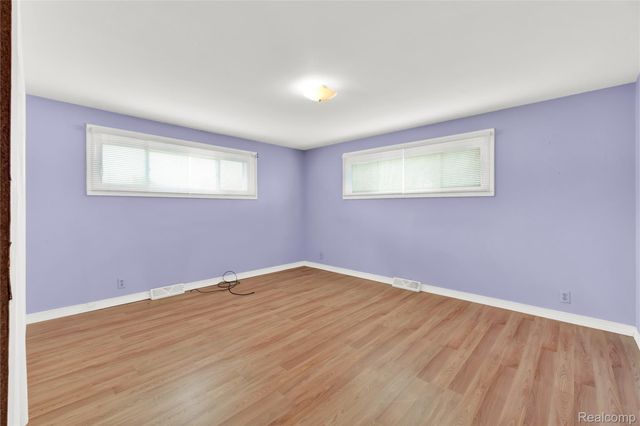 5428 Gratiot Avenue, St. Clair Township, MI 48079