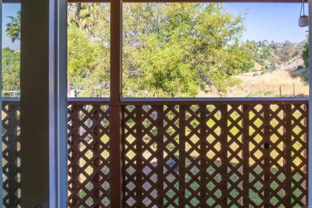 2319 Ridgeway Drive, National City, CA 91950