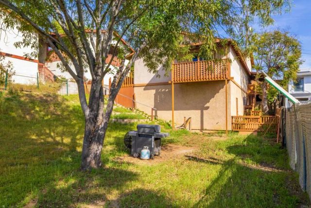 2319 Ridgeway Drive, National City, CA 91950