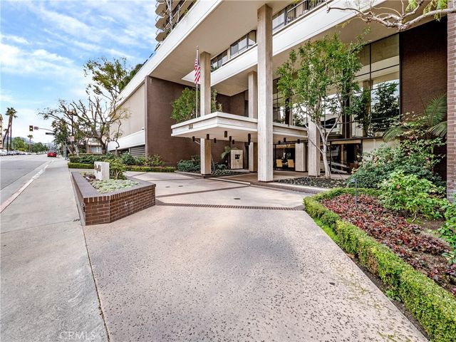222 Monterey Road 805, Glendale, CA 91206