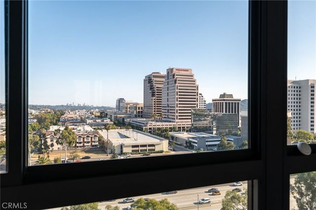 222 Monterey Road 805, Glendale, CA 91206