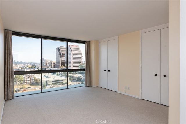 222 Monterey Road 805, Glendale, CA 91206