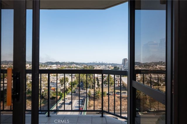 222 Monterey Road 805, Glendale, CA 91206