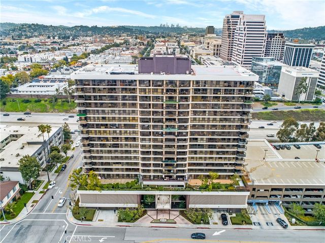 222 Monterey Road 805, Glendale, CA 91206