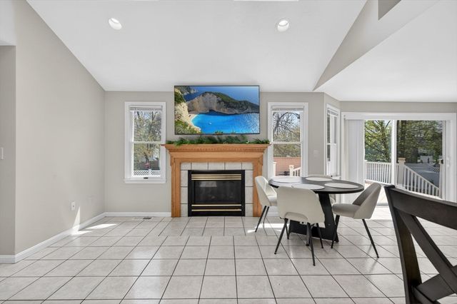 40 Anthony Rd., Tewksbury, MA 01876