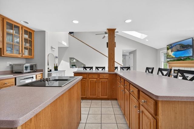 40 Anthony Rd., Tewksbury, MA 01876