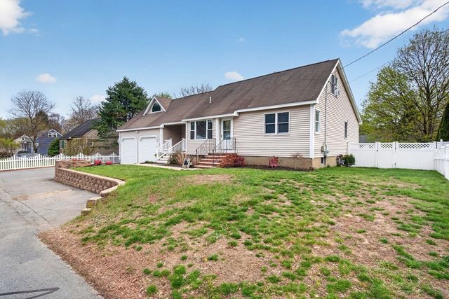 40 Anthony Rd., Tewksbury, MA 01876