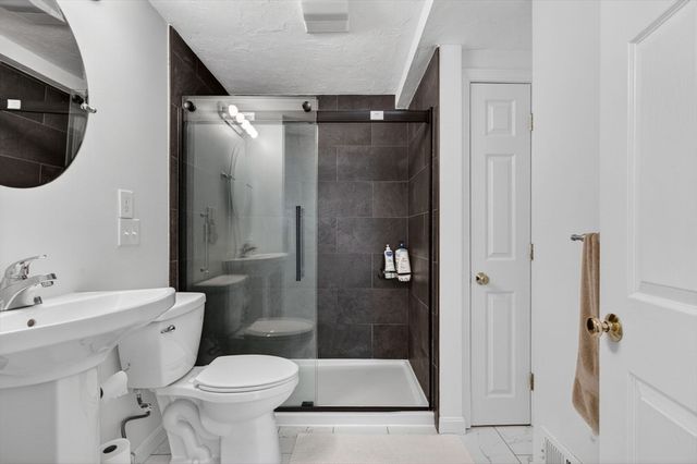 40 Anthony Rd., Tewksbury, MA 01876