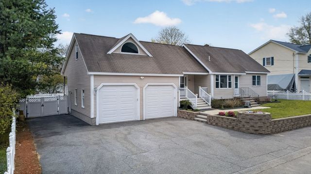 40 Anthony Rd., Tewksbury, MA 01876