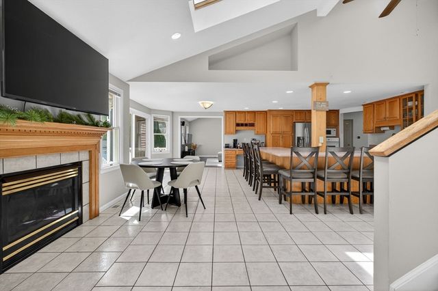 40 Anthony Rd., Tewksbury, MA 01876
