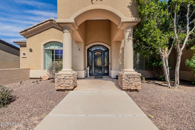 8010 W BELMONT Avenue, Glendale, AZ 85303