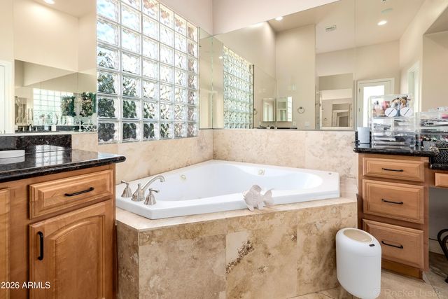 8010 W BELMONT Avenue, Glendale, AZ 85303