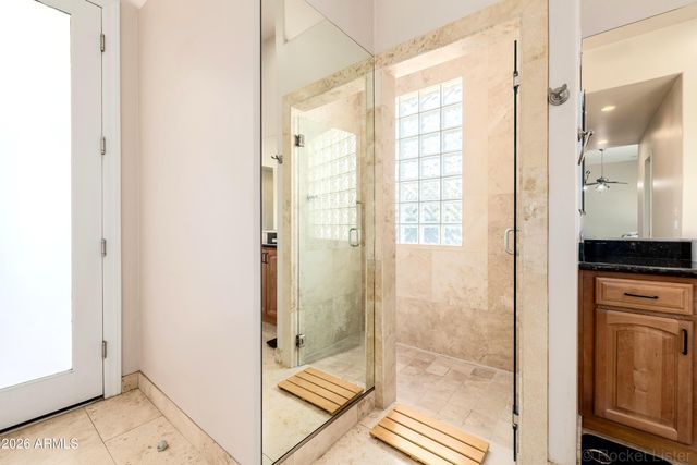 8010 W BELMONT Avenue, Glendale, AZ 85303