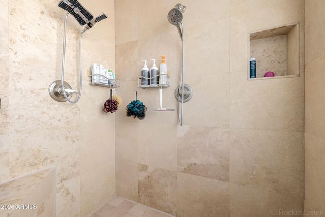 8010 W BELMONT Avenue, Glendale, AZ 85303