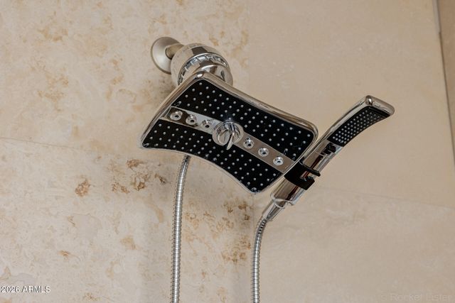 8010 W BELMONT Avenue, Glendale, AZ 85303