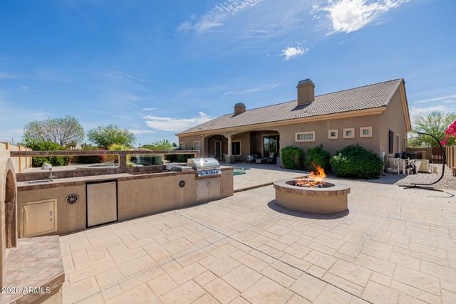 8010 W BELMONT Avenue, Glendale, AZ 85303