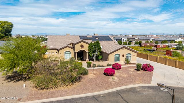 8010 W BELMONT Avenue, Glendale, AZ 85303