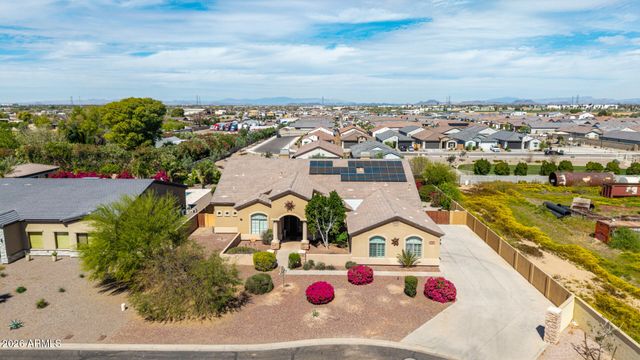 8010 W BELMONT Avenue, Glendale, AZ 85303