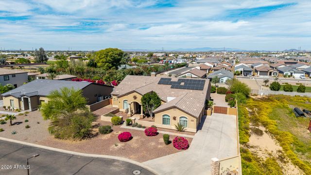 8010 W BELMONT Avenue, Glendale, AZ 85303