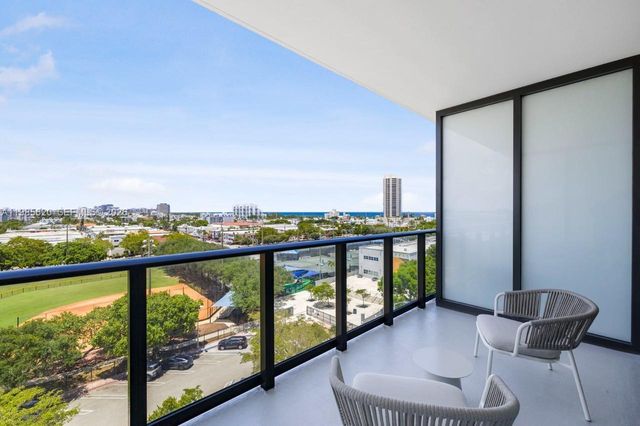 580 72nd Street 613, Miami Beach, FL 33141