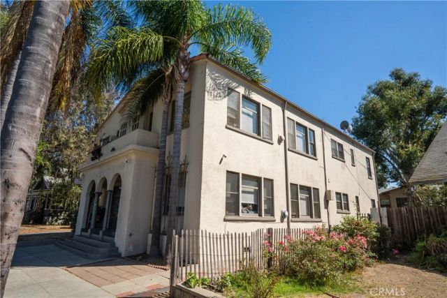920 N Park, Long Beach, CA 90813