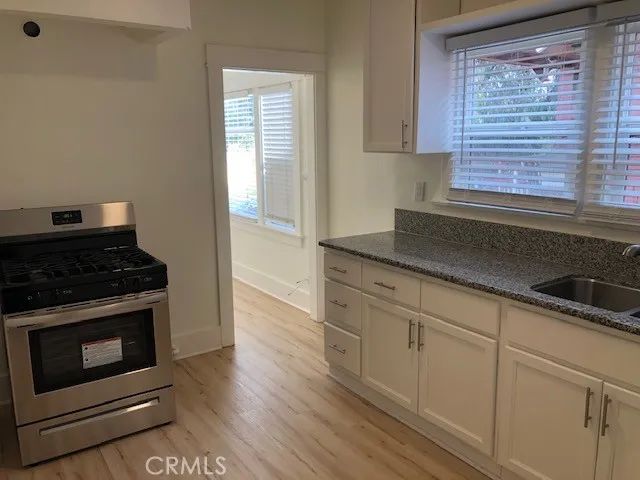920 N Park, Long Beach, CA 90813