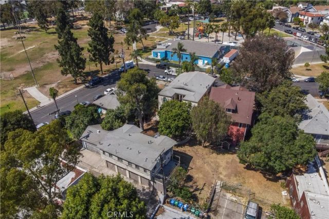 920 N Park, Long Beach, CA 90813