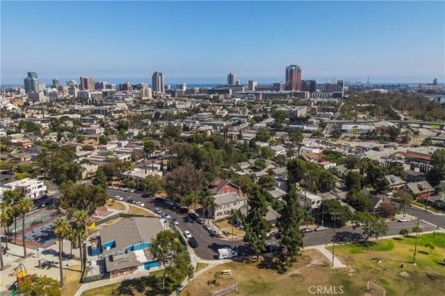 920 N Park, Long Beach, CA 90813