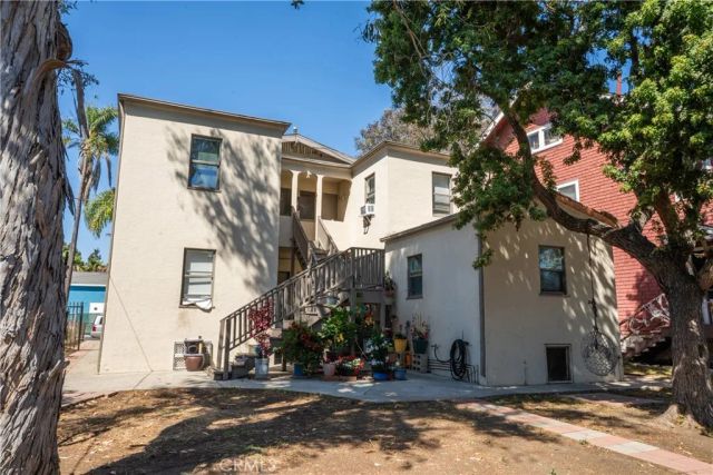 920 N Park, Long Beach, CA 90813