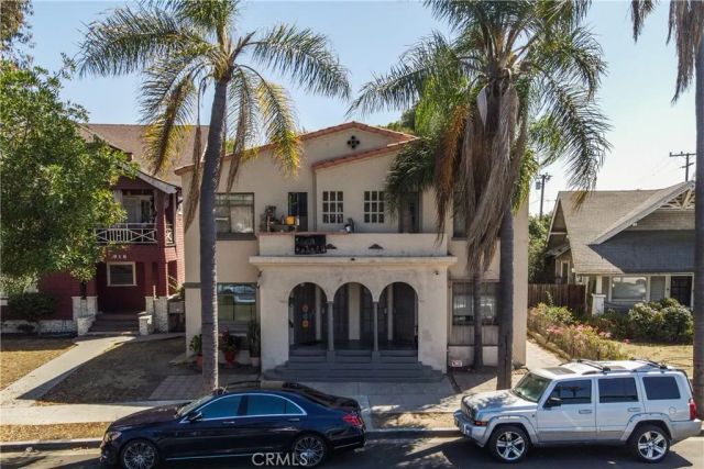 920 N Park, Long Beach, CA 90813