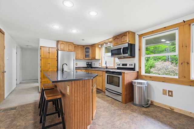 110 Tuttle Lane, Greenland, NH 03840