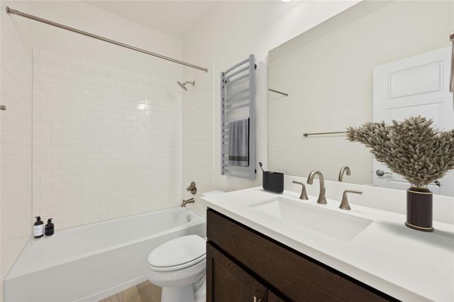 601 Gunison DR, Lakeway, TX 78738