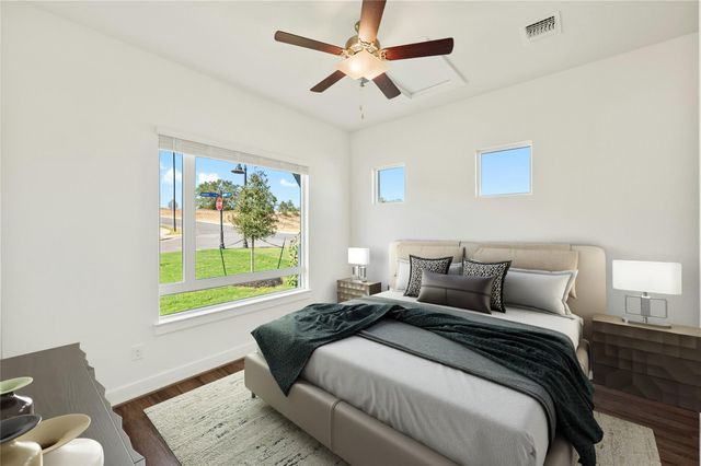 601 Gunison DR, Lakeway, TX 78738