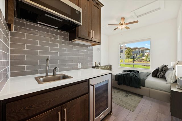 601 Gunison DR, Lakeway, TX 78738