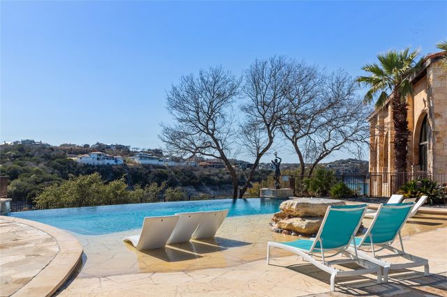 601 Gunison DR, Lakeway, TX 78738