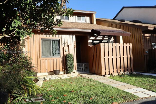 4224 SW 87th Ter, Cooper City, FL 33328