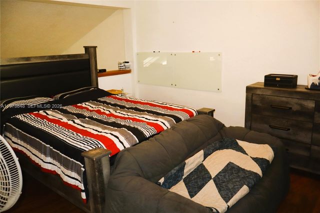 4224 SW 87th Ter, Cooper City, FL 33328