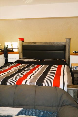 4224 SW 87th Ter, Cooper City, FL 33328