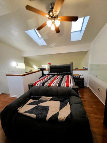 4224 SW 87th Ter, Cooper City, FL 33328