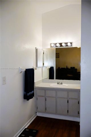 4224 SW 87th Ter, Cooper City, FL 33328