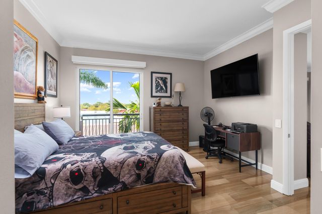 2633 NE 14th Avenue 308, Wilton Manors, FL 33334