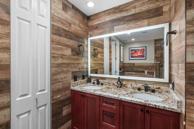 2633 NE 14th Avenue 308, Wilton Manors, FL 33334